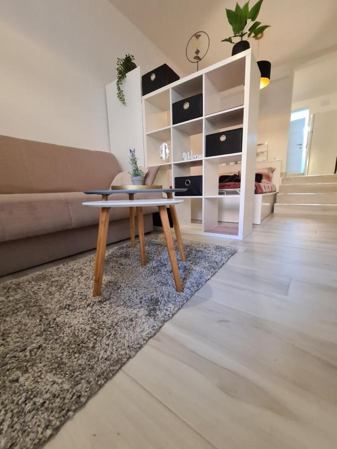 Polei Istria Lägenhet Pula Exteriör bild