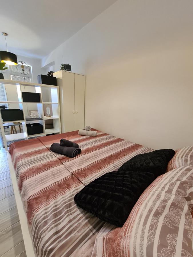Polei Istria Lägenhet Pula Exteriör bild