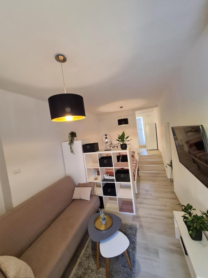 Polei Istria Lägenhet Pula Exteriör bild
